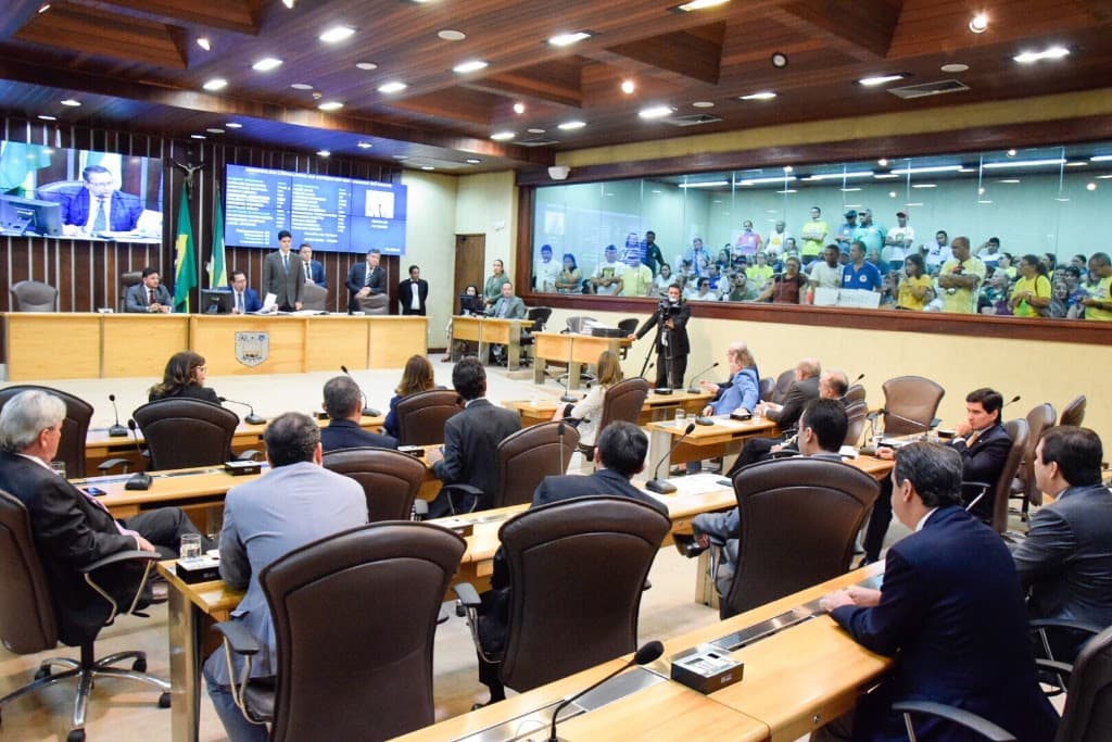 Assembleia Legislativa do RN aprova lei que proíbe canudos e propostas de iniciativa parlamentar