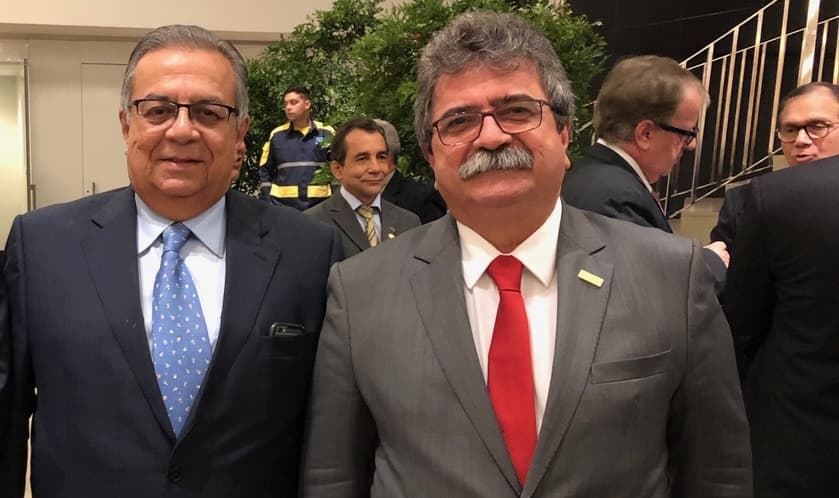 Amaro Sales e Flávio Azevedo empossados na CNI