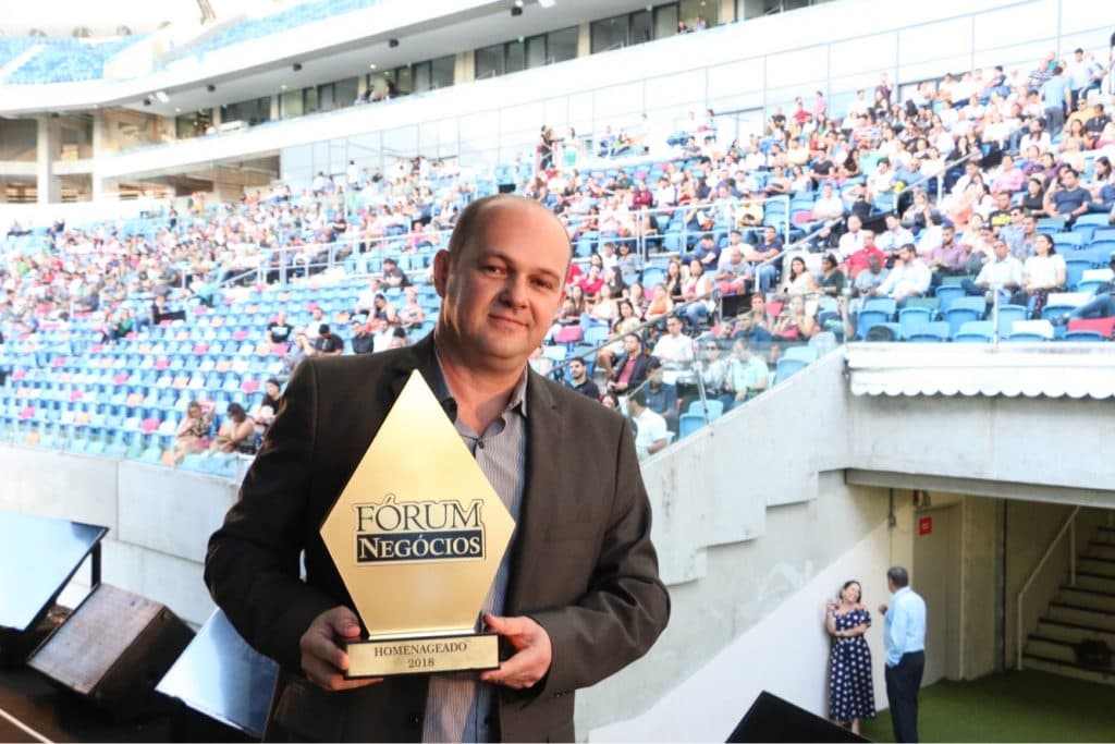 Publicitário Pedro Ratts é o homenageado do Fórum Negócios 2018