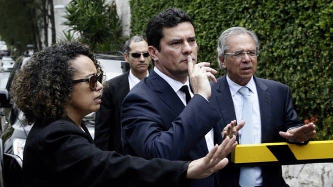 Moro se despede de colegas por mensagem, cita decisão ‘ponderada', e diz que juiz federal deve agir com independência mesmo contra o Ministério