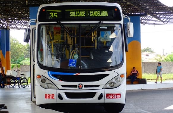Festejos do Natal em Natal muda trânsito e transporte na Cidade Alta; Avenida Deodoro da Fonseca fechada entre as ruas Mossoró e Jundiaí