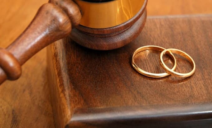 Especialista explica comunhão universal de bens no casamento