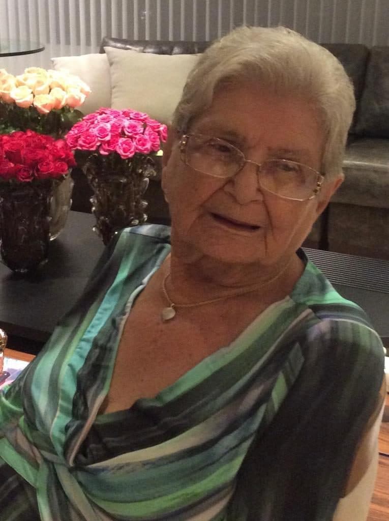 Falece dona Isabel Tito; velório começa às 13h