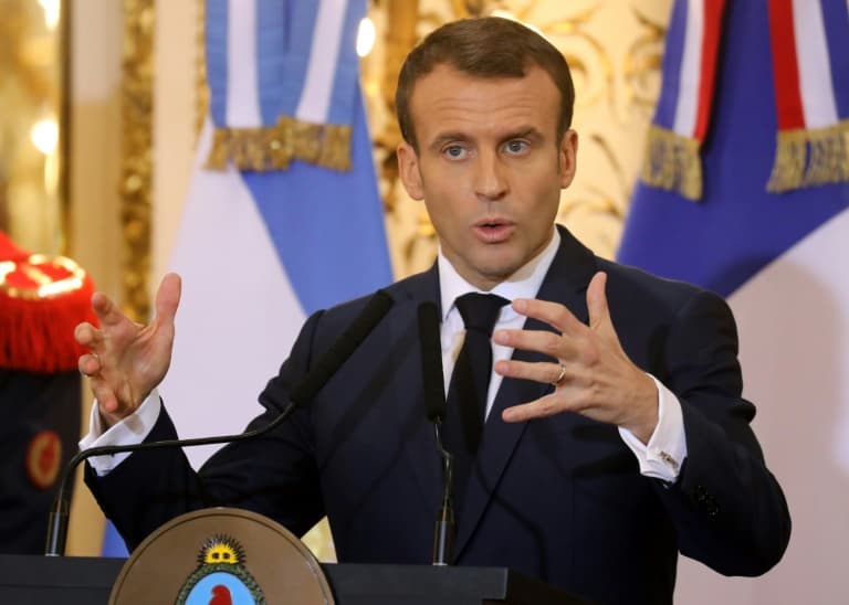 Sem confrontar Bolsonaro, Macron reitera defesa do Acordo de Paris