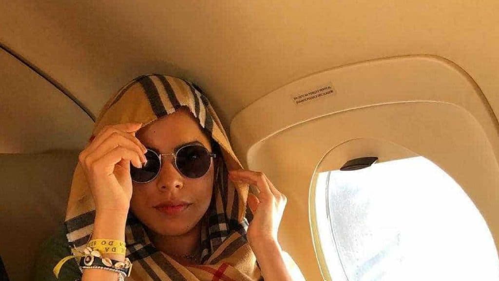 Ex-BBB Mayla se mete em confusão e é agredida em praia do RN