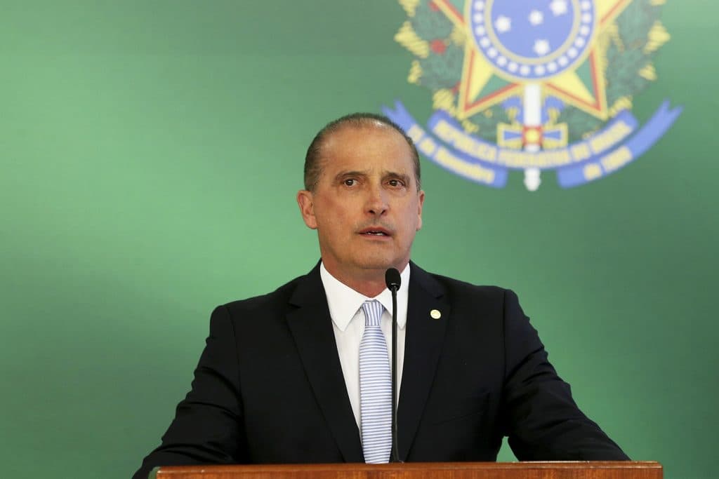 Pesquisas no Brasil não estão conectadas com ‘as novas tecnologias’, diz Onyx