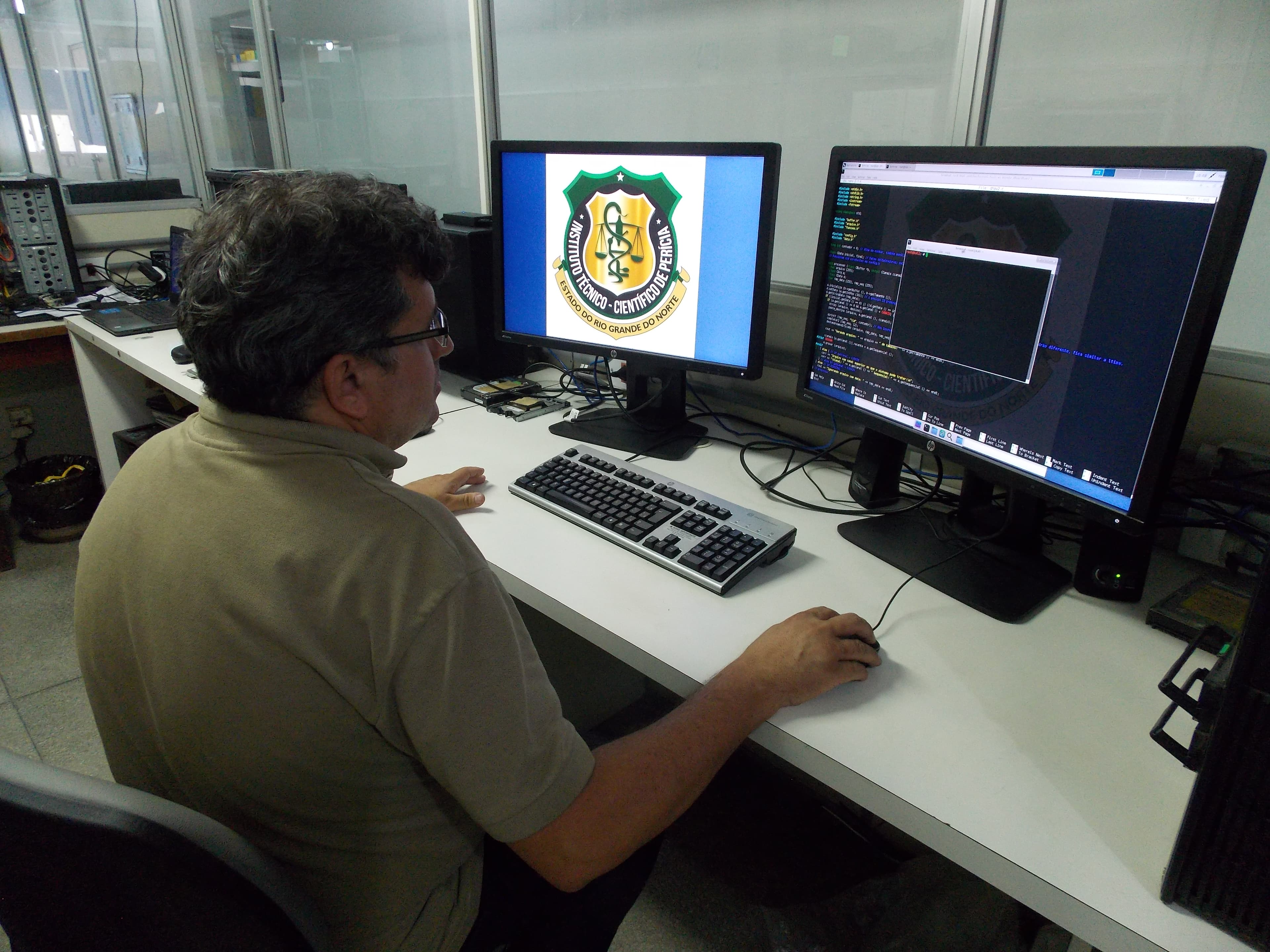 Perito criminal do ITEP-RN desenvolve ferramenta capaz de extrair imagens em aparelhos de circuito interno de TV
