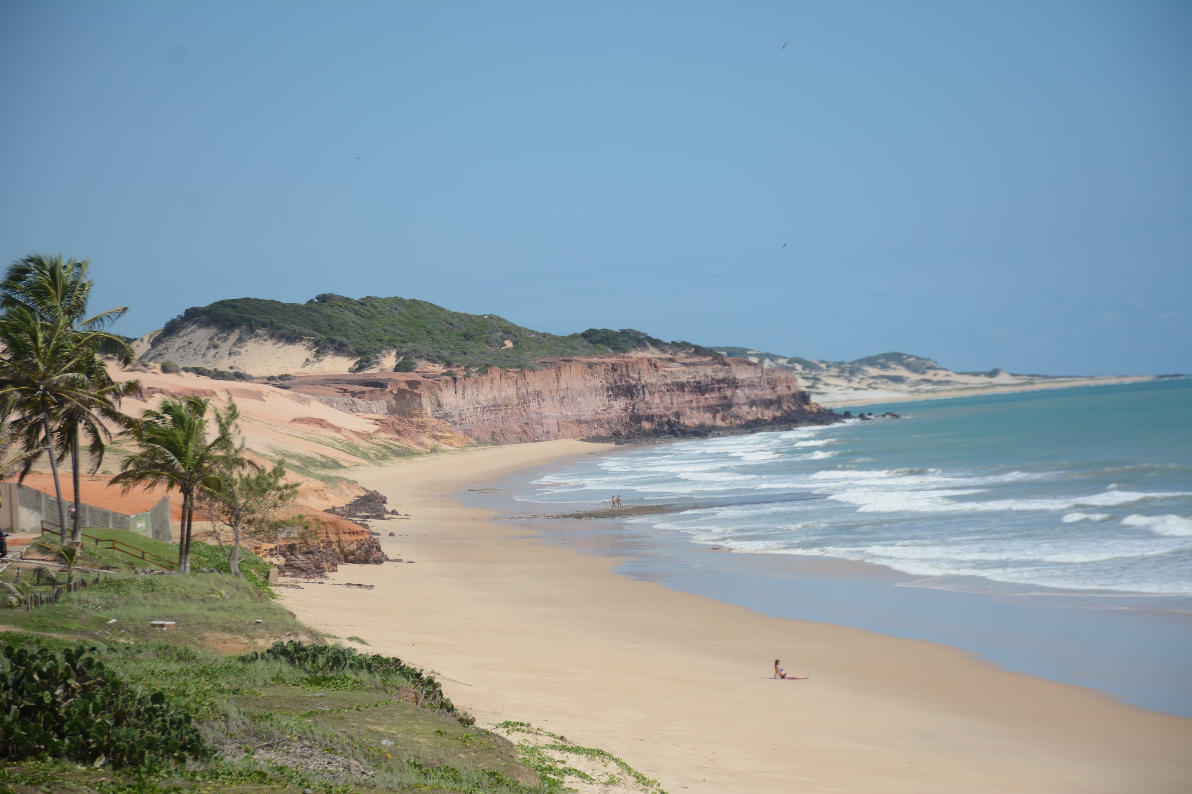 FOTOS: Prefeitura de Parnamirim inicia obras de urbanização da praia de Cotovelo