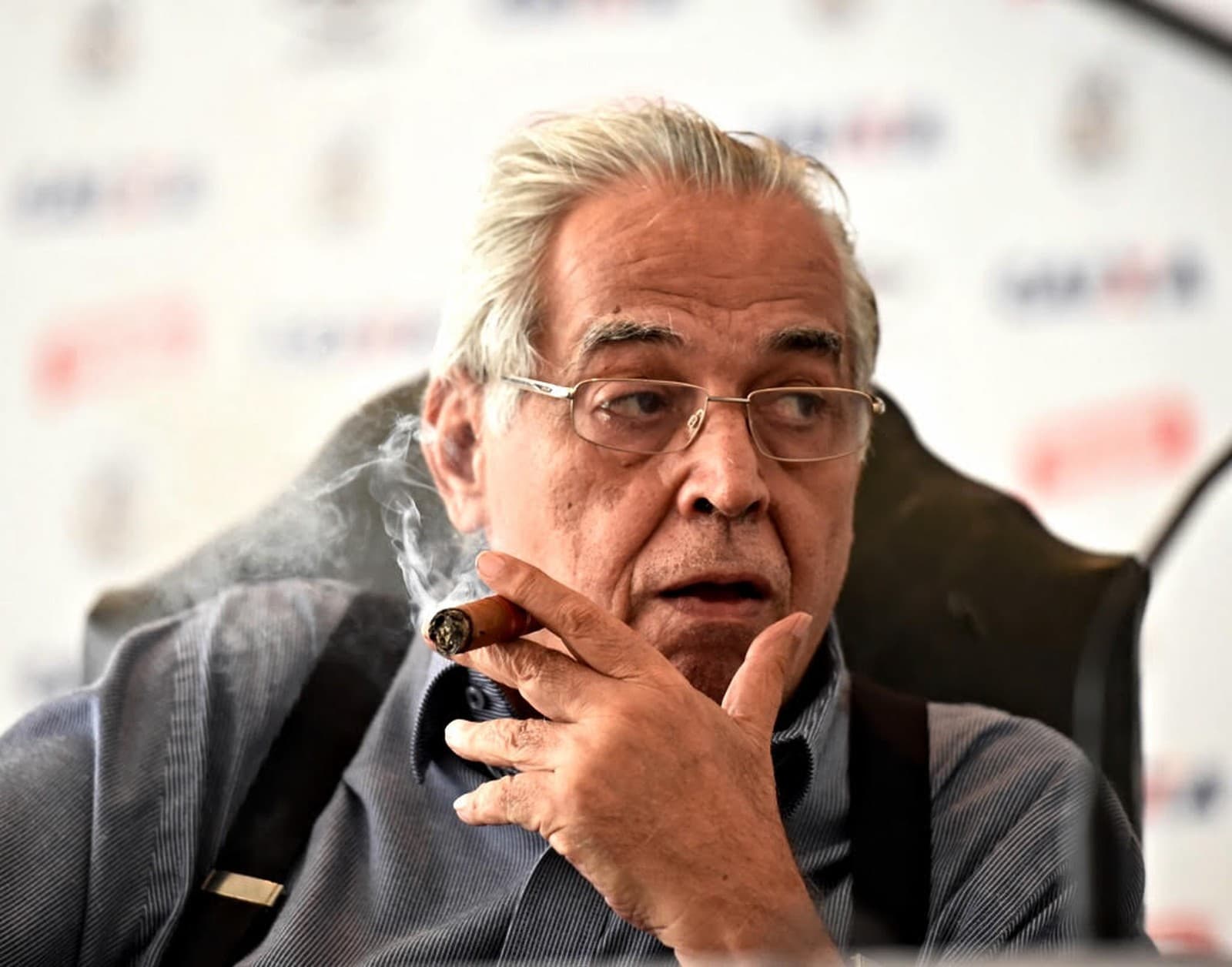 Polêmicas, inimigos e títulos: relembre a trajetória do dirigente Eurico Miranda, que nunca passou despercebido