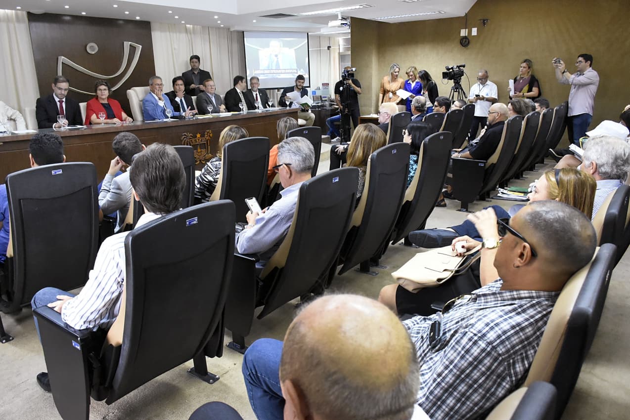 Audiência na AL discutiu alternativas para redução no preço de passagens aéreas no RN