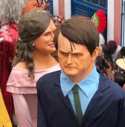 Crítica sociopolítica no carnaval tem a sua importância, desde que seja menos passional