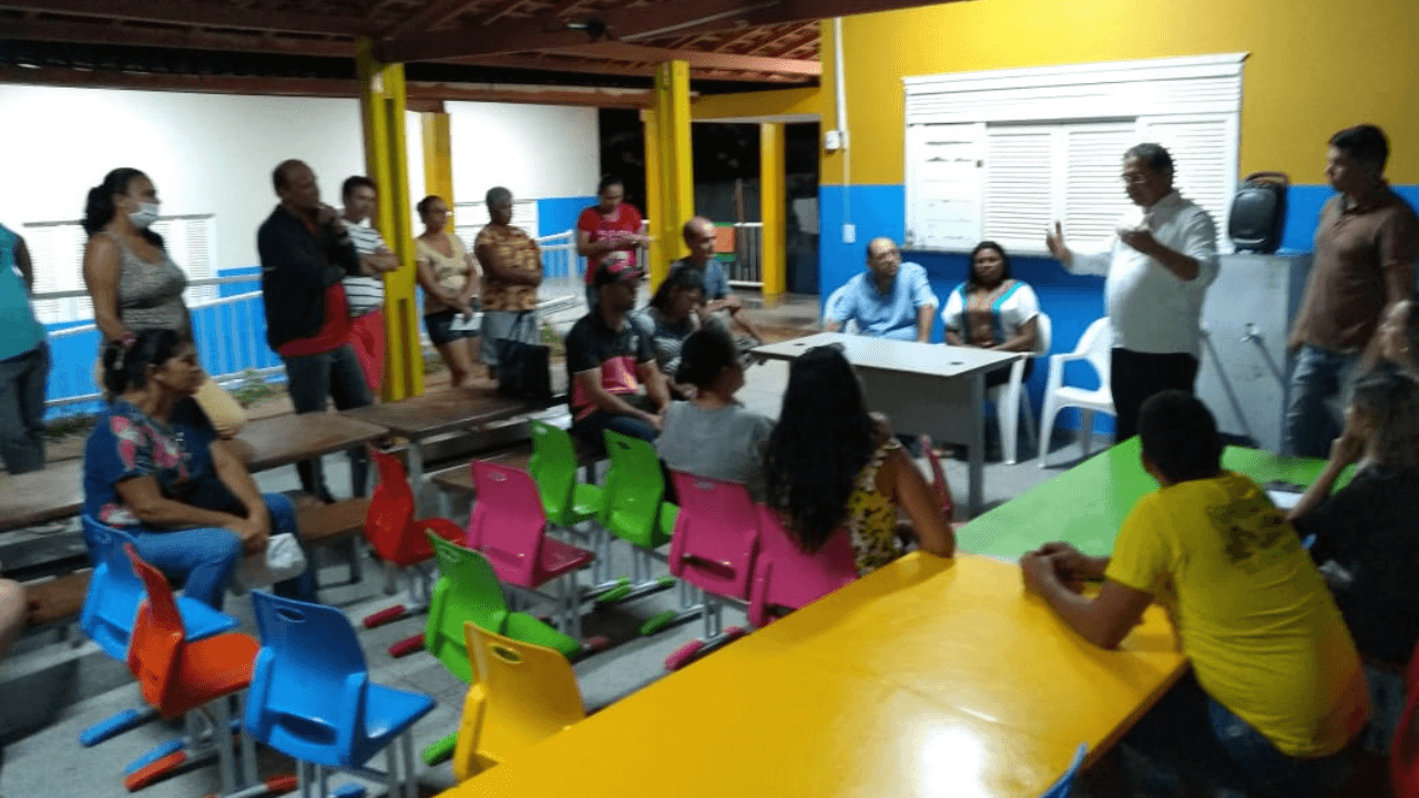 Prefeitura de Parnamirim apresenta propostas de transferência para feirantes de Pium em meio a decisão judicial de retirada de local