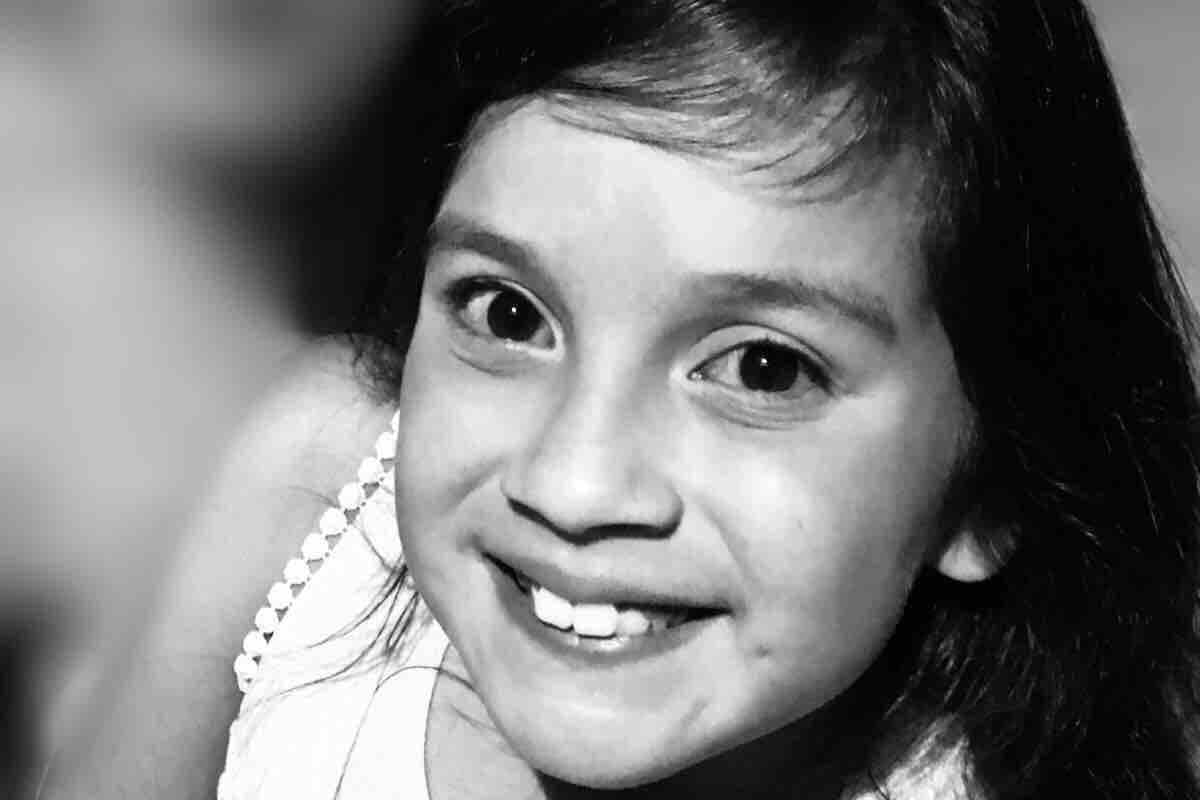 Menina de 11 anos morre após reação alérgica à pasta de dente