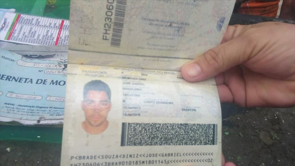 Cantor Gabriel Diniz morre em queda de avião de pequeno porte em Sergipe