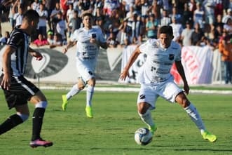 Fim de semana dos potiguares no Campeonato Brasileiro: América goleia fora, Globo vence em casa e ABC e Santa Cruz empatam