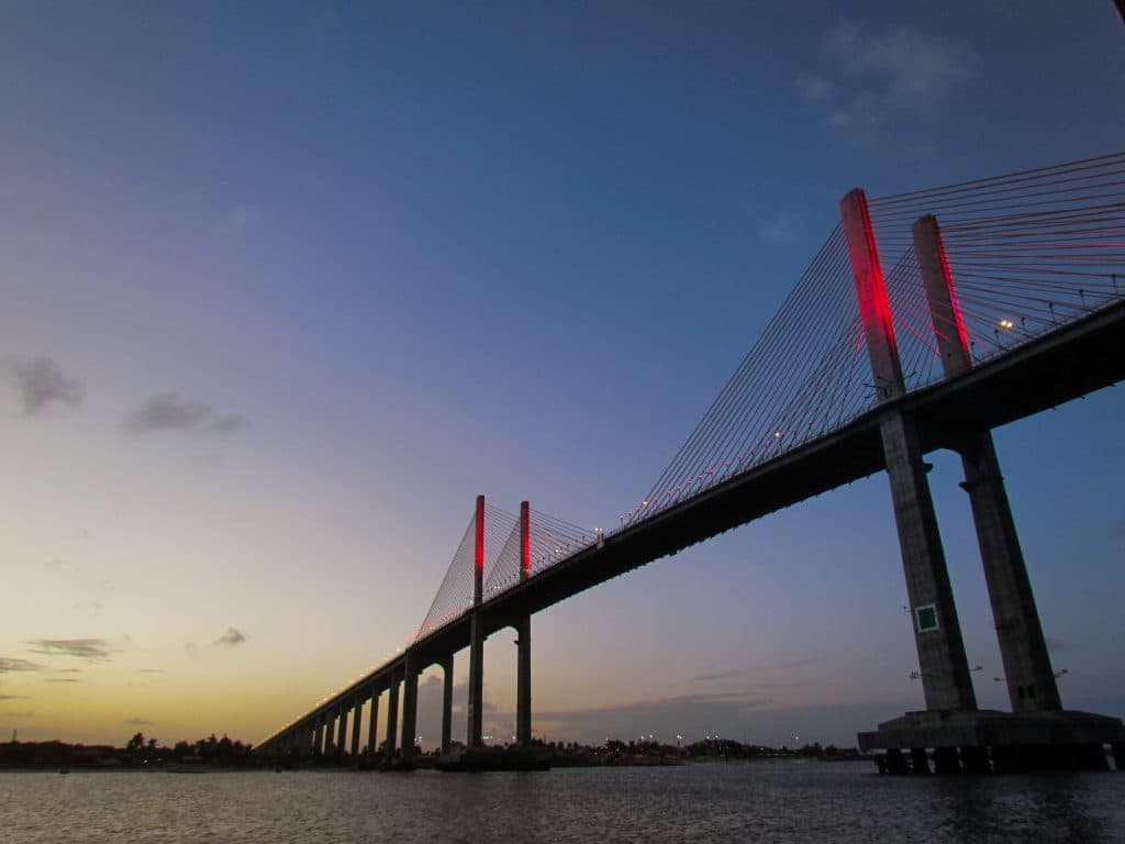 CAU e Crea apresentarão propostas para minimizar suicídios na Ponte Newton Navarro