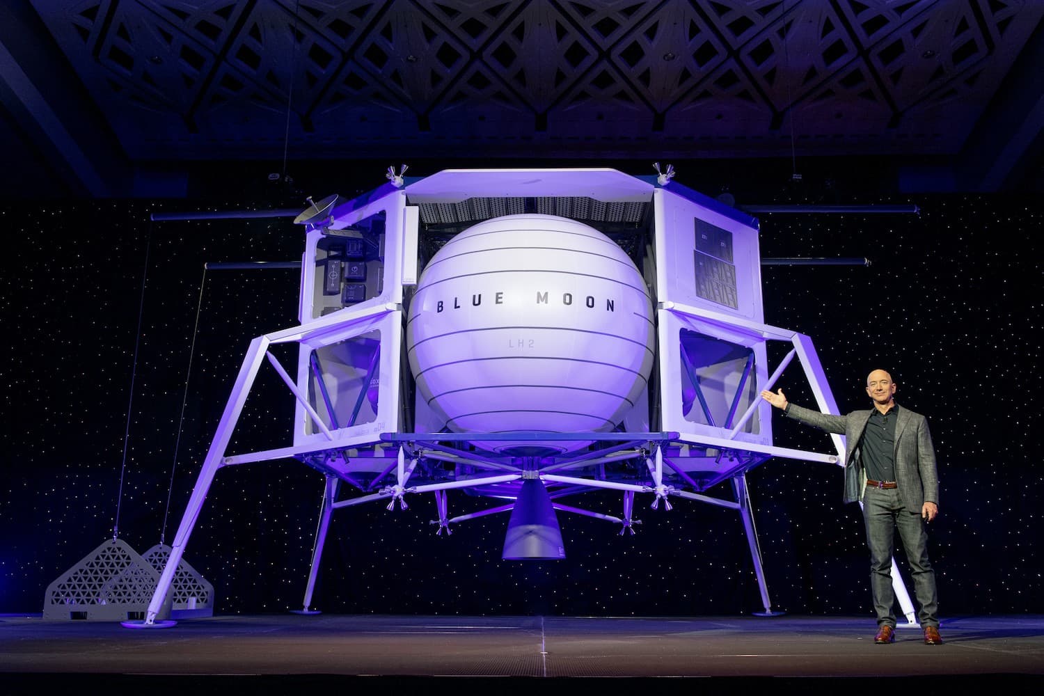 Blue Moon - (FOTOS E VÍDEO): conheça a nave que promete levar os EUA de volta à Lua