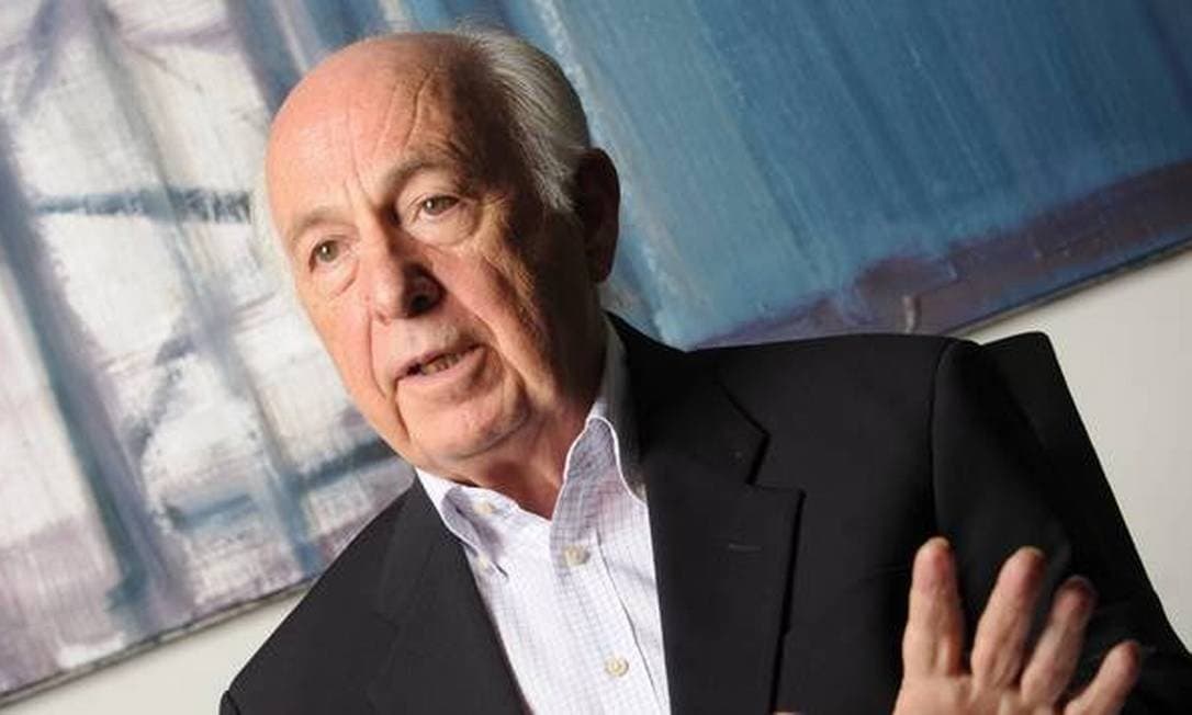 Entorno de Lula não gostou de Bresser expor namoro
