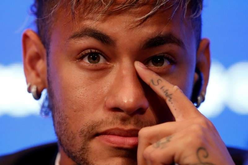 Estudo avalia que Neymar perdeu R$ 277 milhões de valor de mercado após acusação