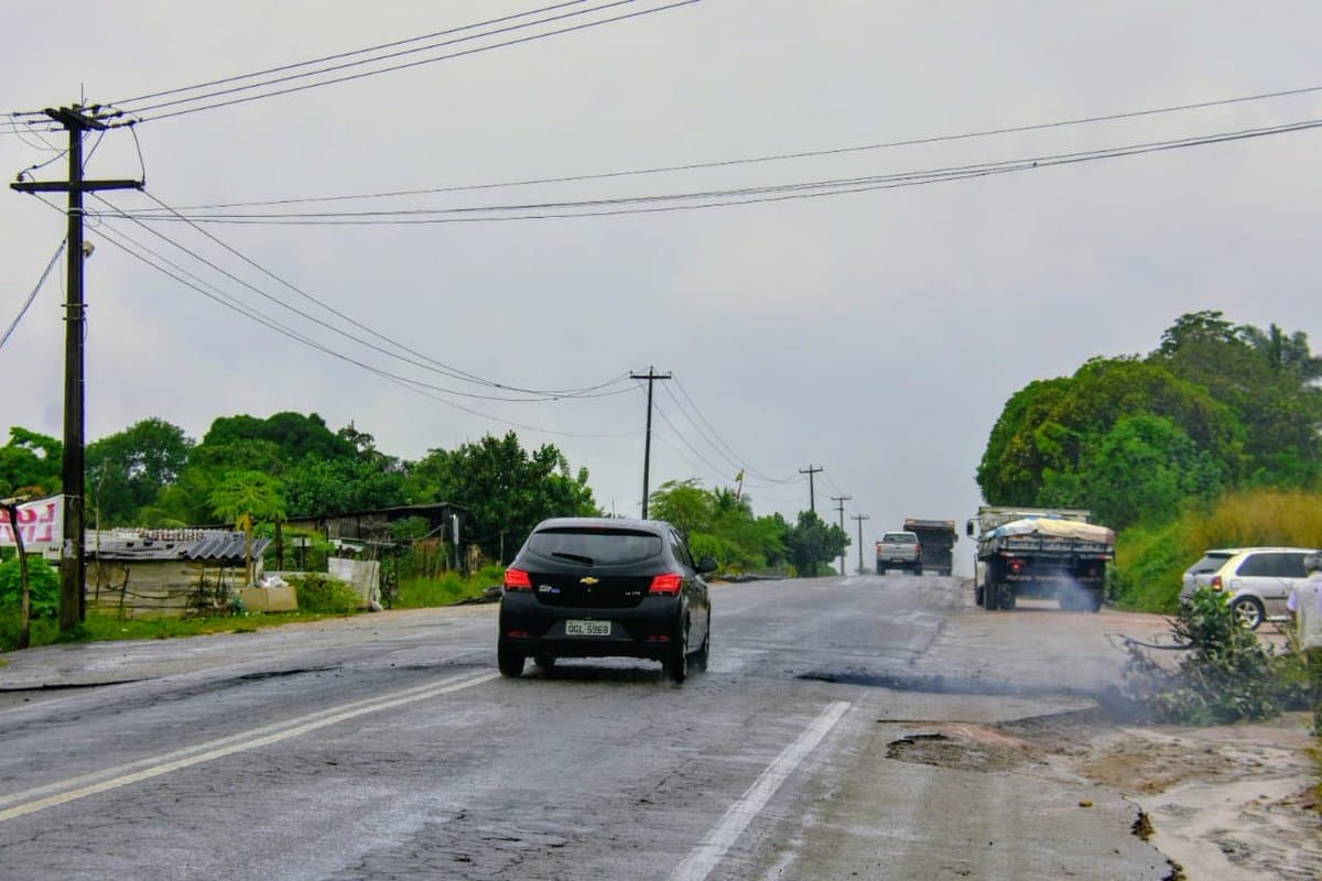 FOTO: Trecho da BR-406 ,em frente aos Sem Terra de Massaranduba, liberado ao tráfego