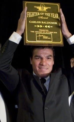 Argentino ex-campeão mundial de boxe é condenado a 18 anos de prisão por abuso sexual da filha