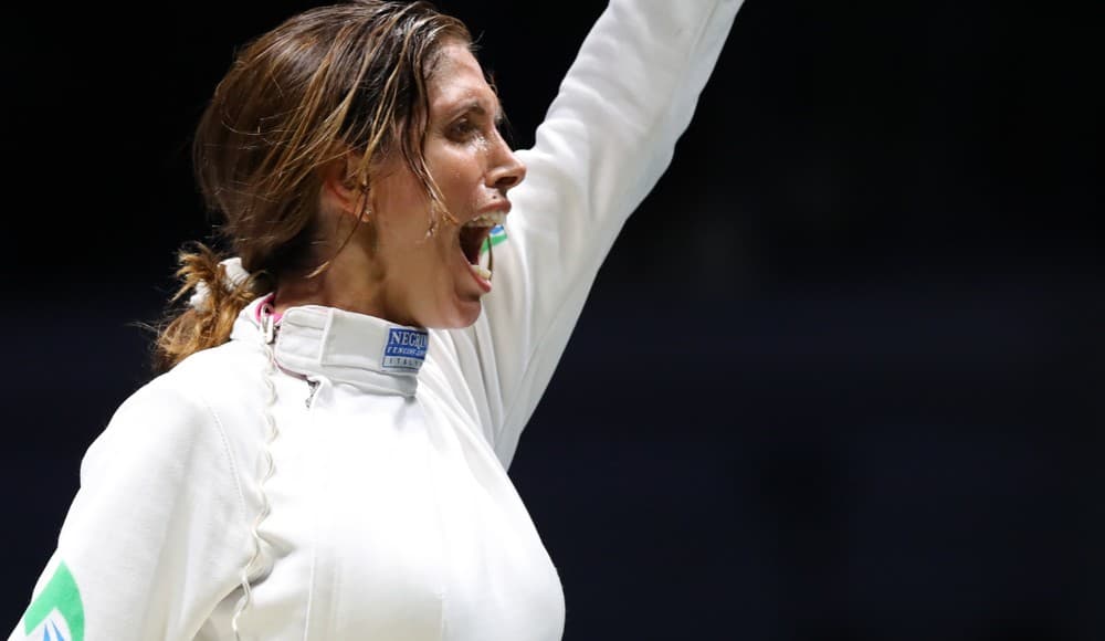 HISTÓRICO - (FOTO): Brasileira conquista primeiro título do país no Mundial de esgrima