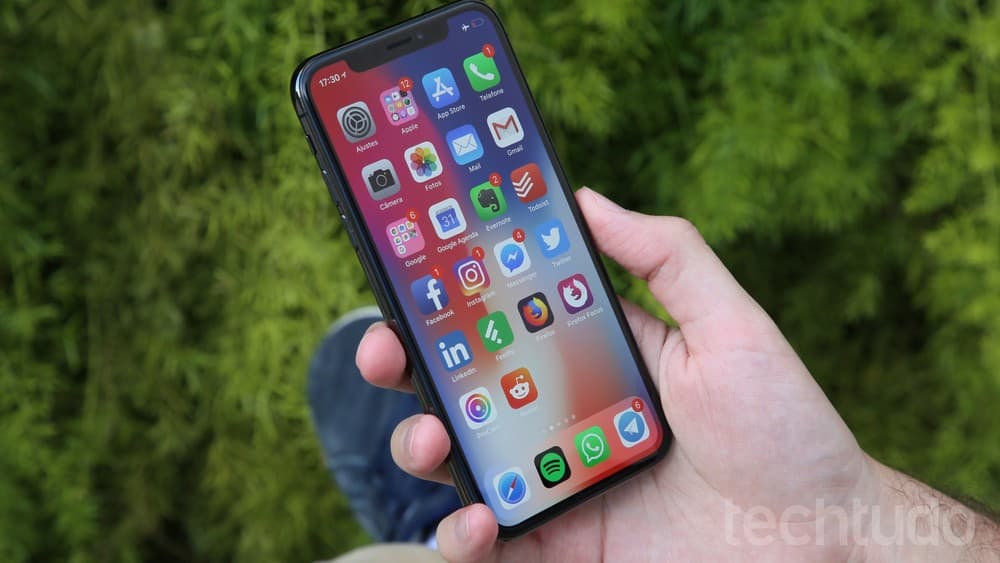 Usuários ‘abandonam' o iPhone e optam por rivais, indica pesquisa