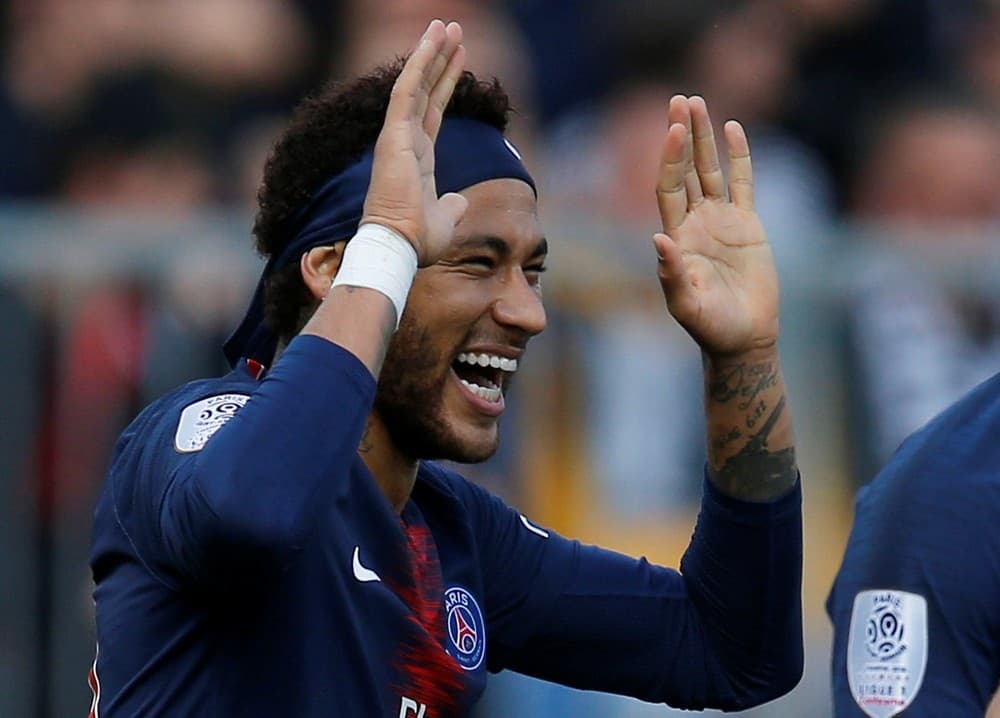 Real Madrid oferece Modric e R$ 536 milhões para contratar Neymar, diz jornal