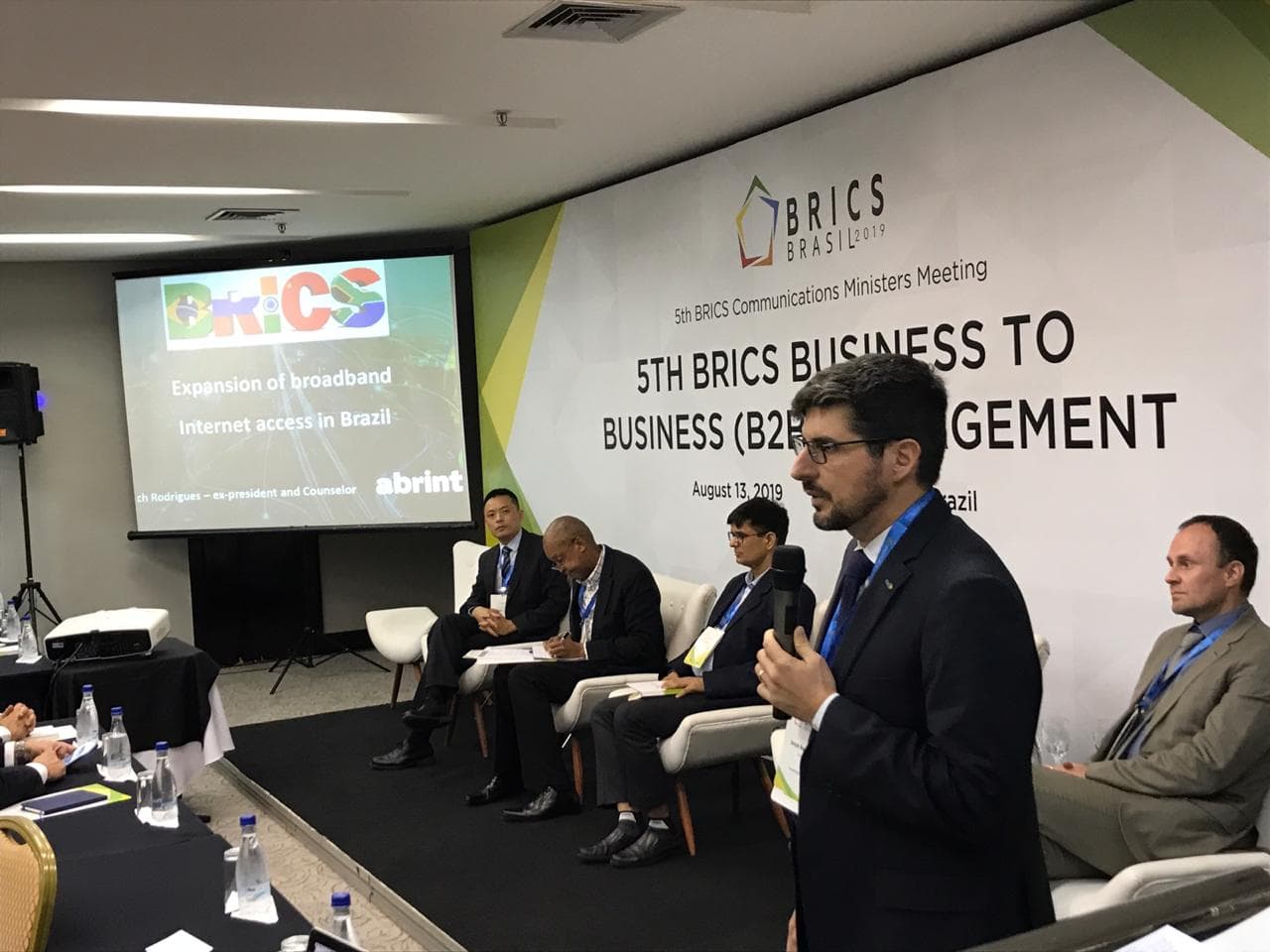 FOTOS: Potiguar é destaque em painel internacional na reunião dos BRICS 2019
