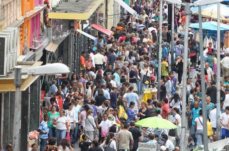 Brasil tem mais de 210 milhões de habitantes, diz IBGE
