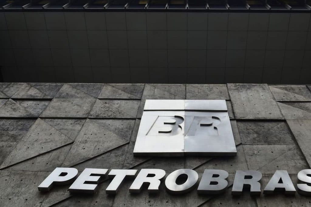 OPORTUNIDADE: Petrobras caça talentos para cargo de cientista de dados
