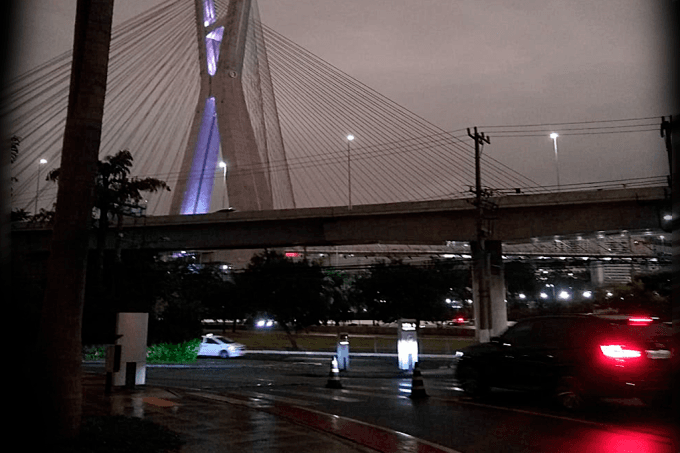 Generalização equivocada e divergência de opiniões de especialistas: a fumaça que deixou São Paulo no escuro foi provocada por diversos fatores e fenômenos