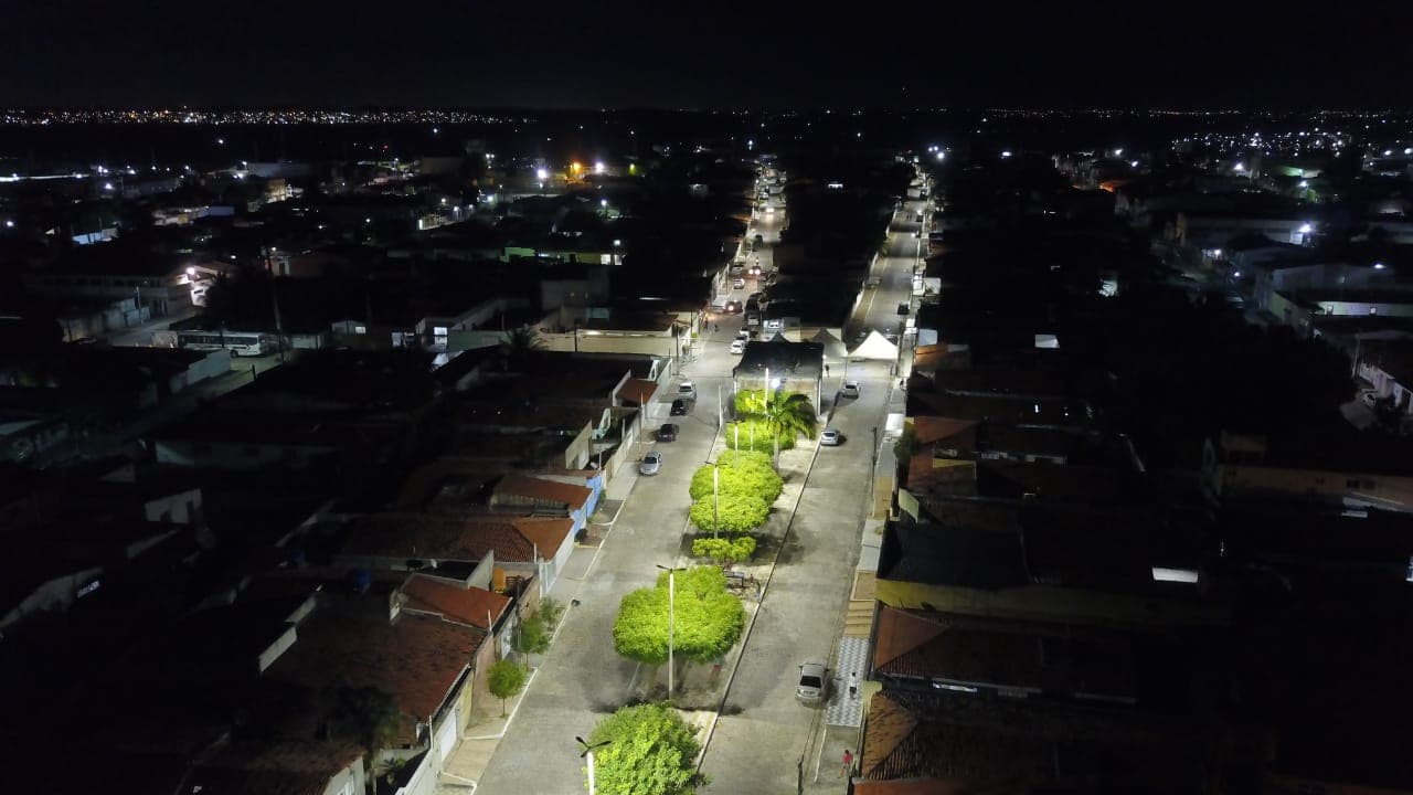 Paulinho: “até final do ano, a Prefeitura de São Gonçalo vai substituir 70% da iluminação pública por LED”