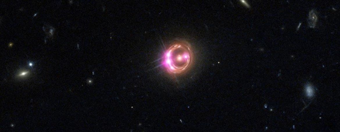 Universo está agindo de forma estranha, e ‘lentes’ cósmicas podem revelar motivo