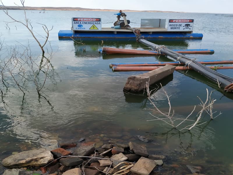 Com baixa no nível da Barragem Armando Ribeiro Gonçalves, Caern terá que fazer realocação do ponto de captação de água em cidade no interior