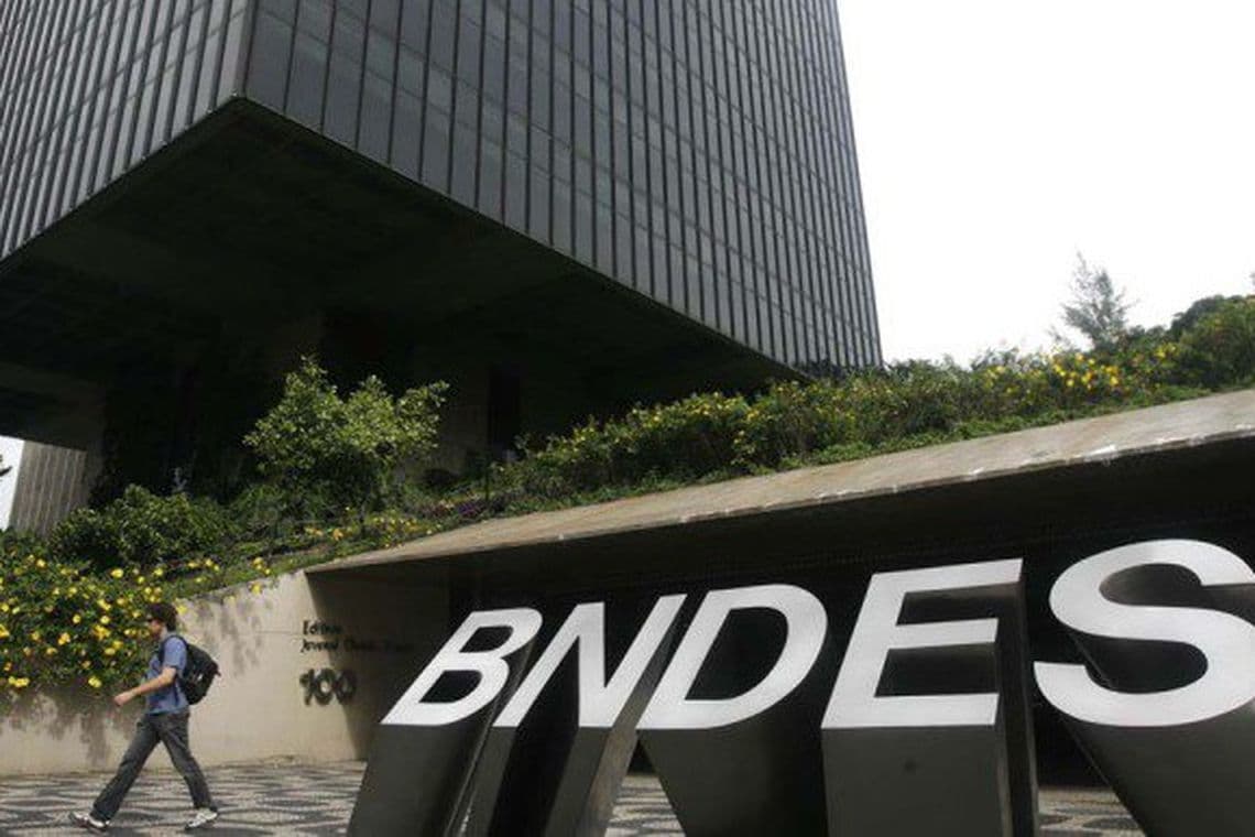 Relatório final da CPI do BNDES pede o indiciamento de Lula, Dilma, ex-ministros petistas e empresários; veja lista completa