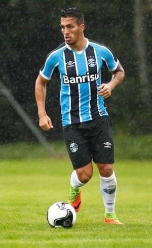 Morre ex-jogador do Grêmio e do Inter ao cair de prédio na Argentina