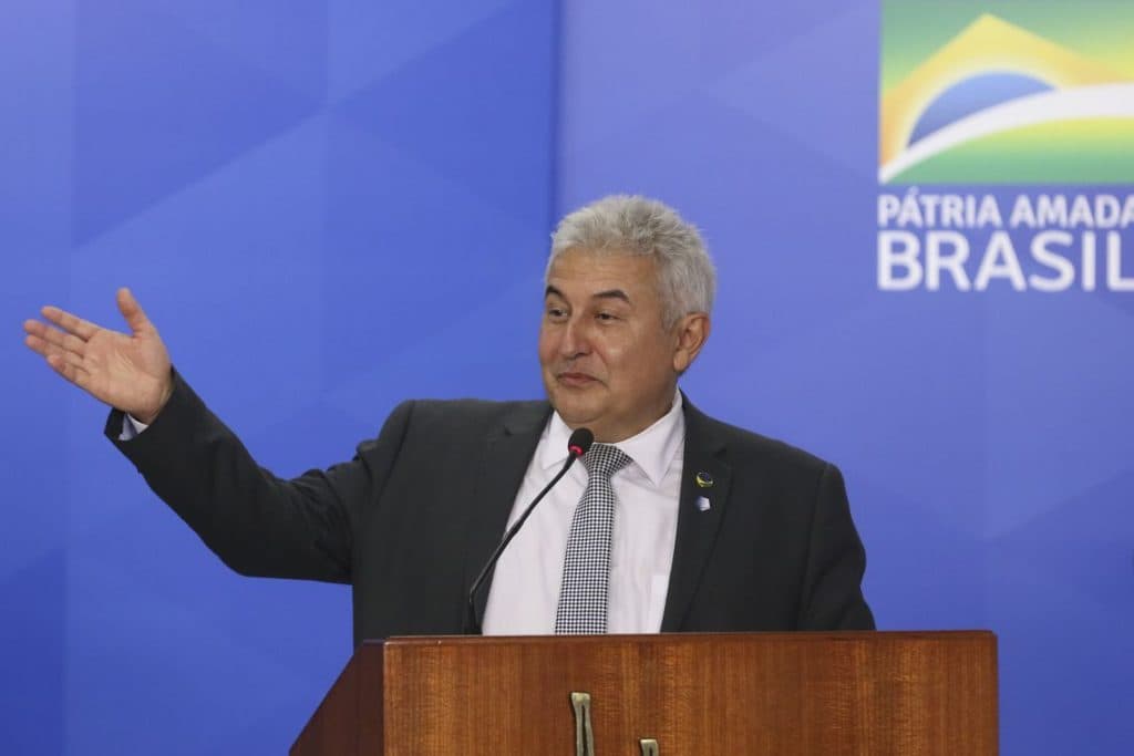 Regulamentação de nova lei de telecomunicações deve levar um ano