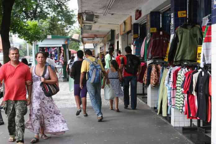 Veja o que abre e o que fecha no feriado da padroeira de Natal nesta quinta