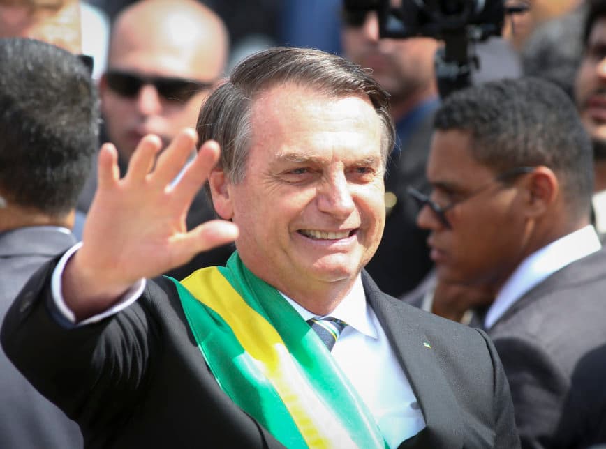 Pesquisa XP/Ipespe: Governo Bolsonaro tem oscilação positiva e é aprovado por 35%; desaprovam 39% e 25% consideram regular