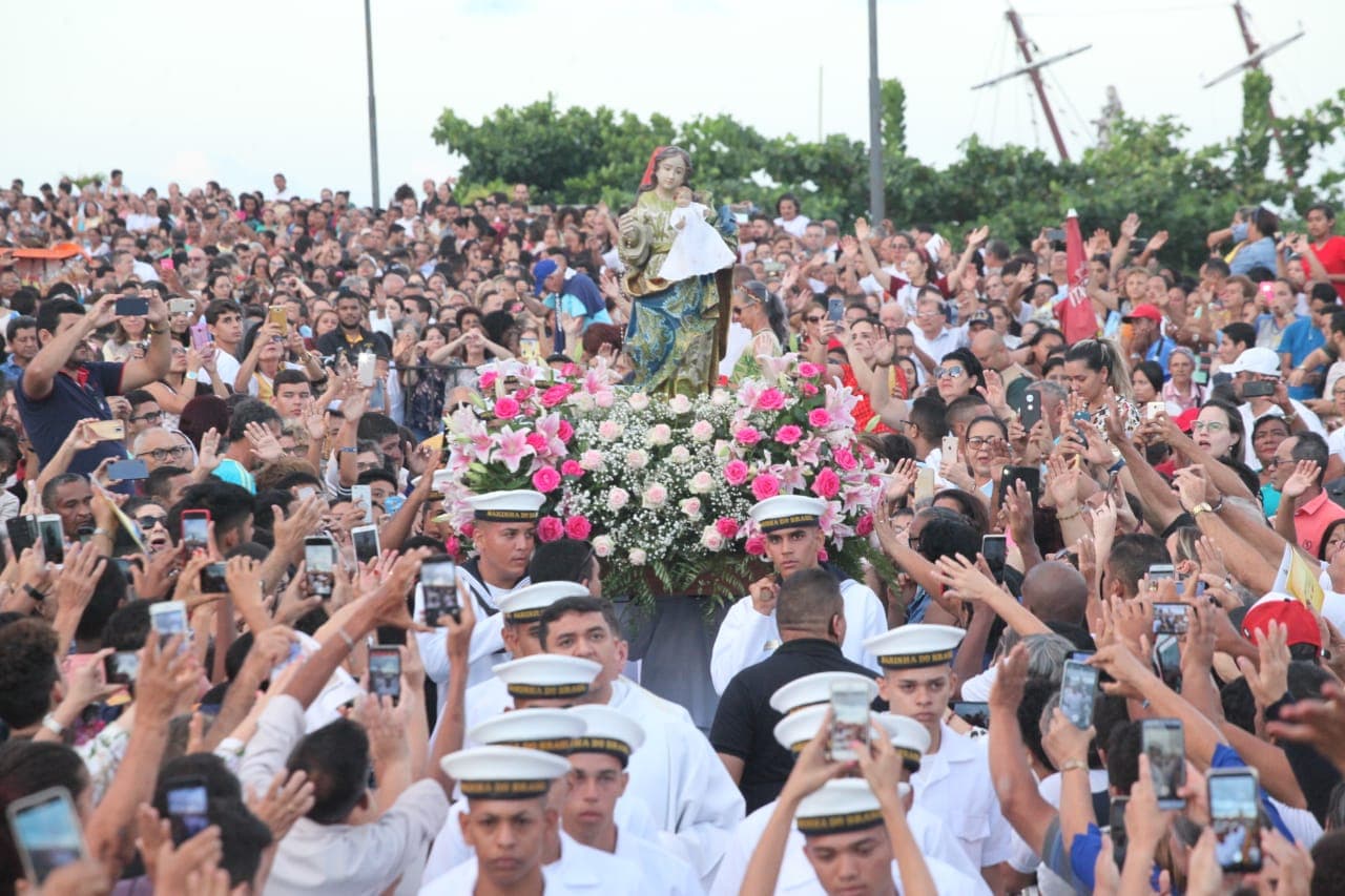 Fiéis participam de celebrações de Nossa Senhora da Apresentação, padroeira de Natal