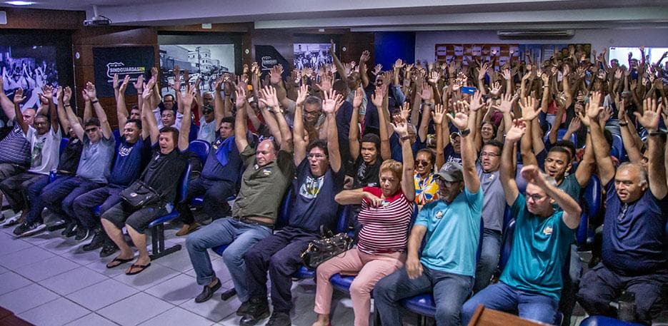 Guardas municipais de Natal aprovam indicativo de greve