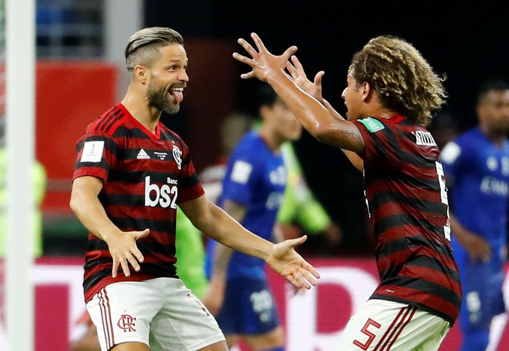 Galvão Bueno destaca classificação do Flamengo e diz: "O problema agora é do Liverpool"