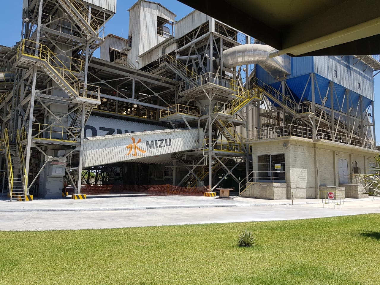 Óleo coletado no litoral do RN será reaproveitado pela indústria de cimentos