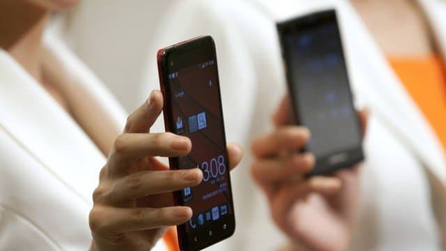 Japonês de 71 anos é detido por ligar 24 mil vezes para reclamar de operadora de telefonia