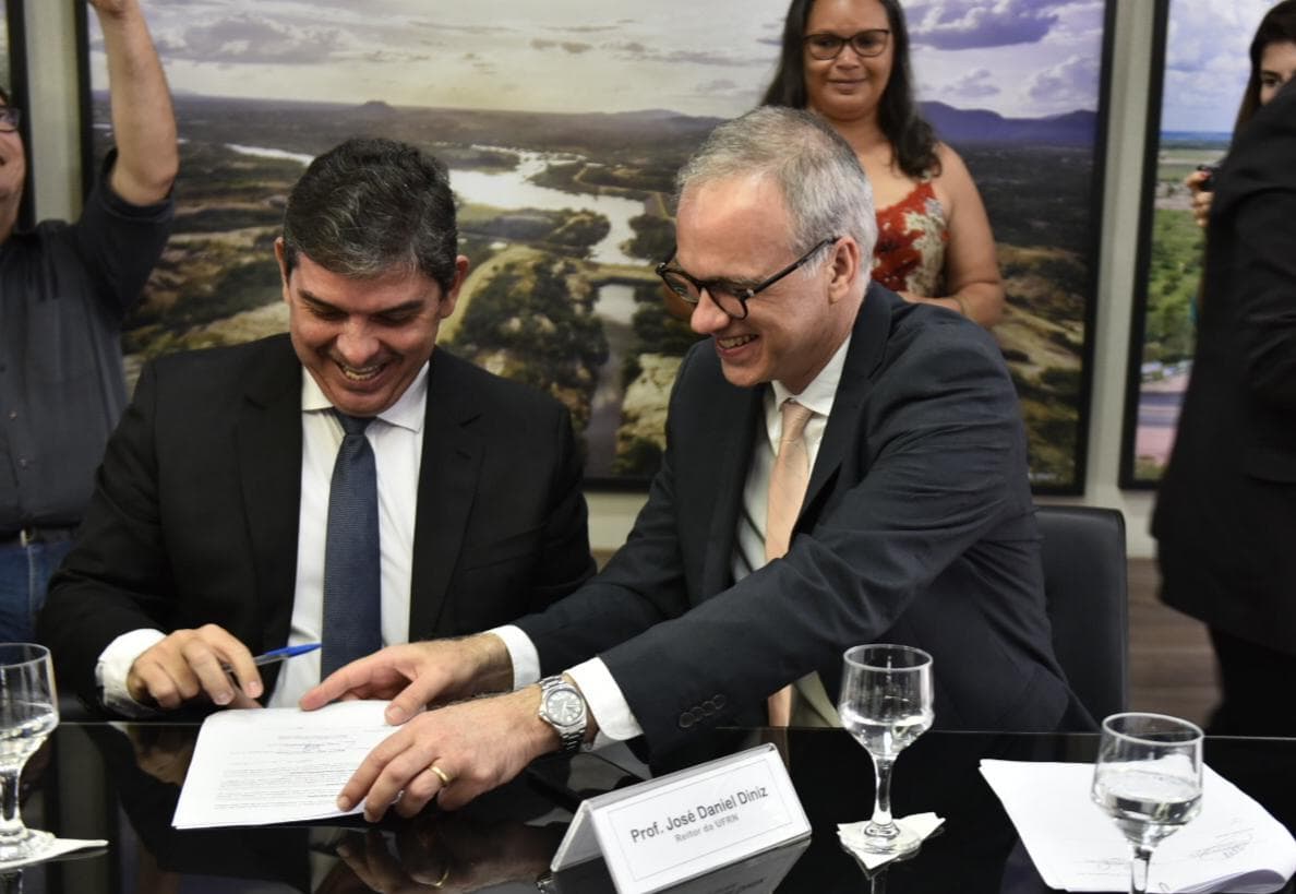 FOTOS: Governo firma cooperação técnica para unificar controle da gestão pública
