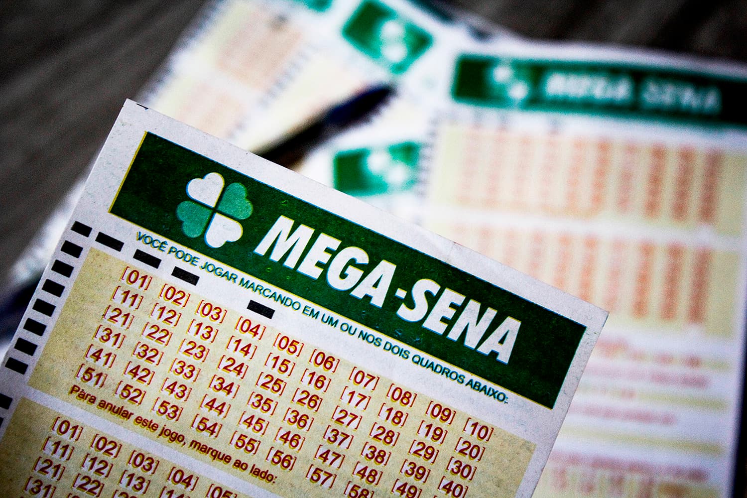 Mega-Sena, concurso 2.223: ninguém acerta as seis dezenas e prêmio vai a R$ 14 milhões