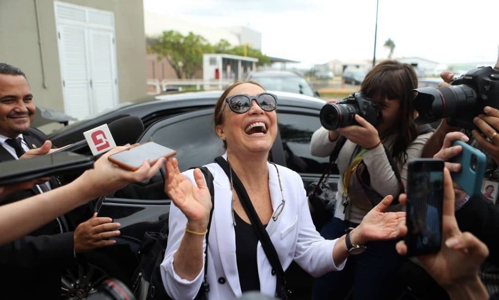 Dívida com Rouanet não impede Regina Duarte de assumir Cultura, diz advogado da atriz