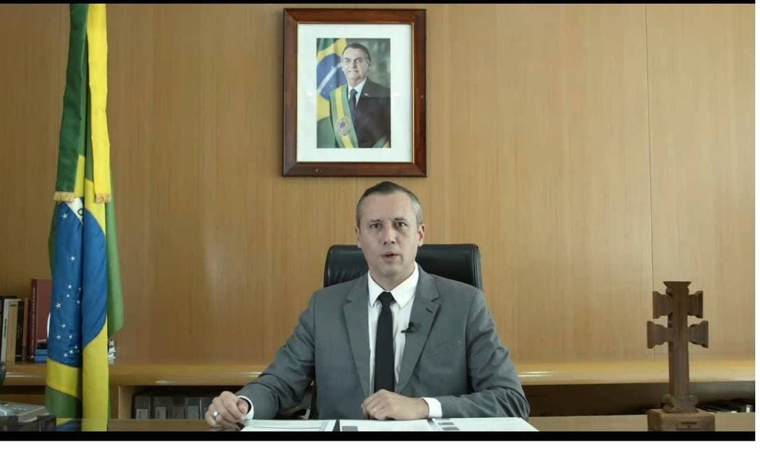 Secretário especial da Cultura, Roberto Alvim, copia discurso do nazista Joseph Goebbels, e causa indignação