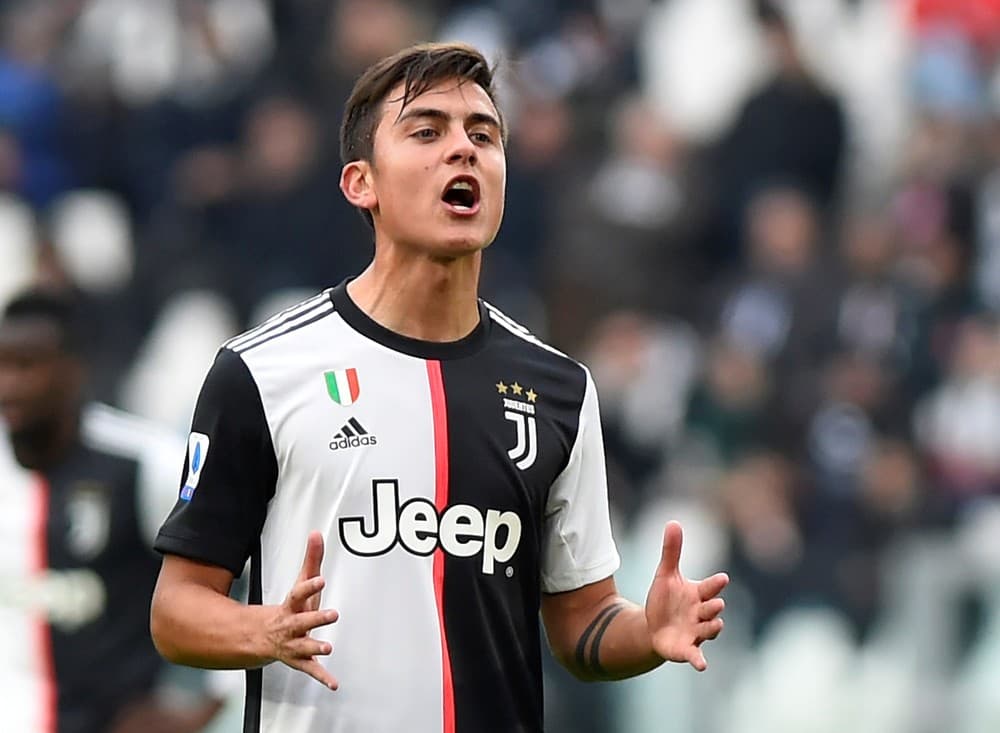 Assintomático, craque argentino Dybala testou positivo pela quarta vez para coronavírus, diz TV